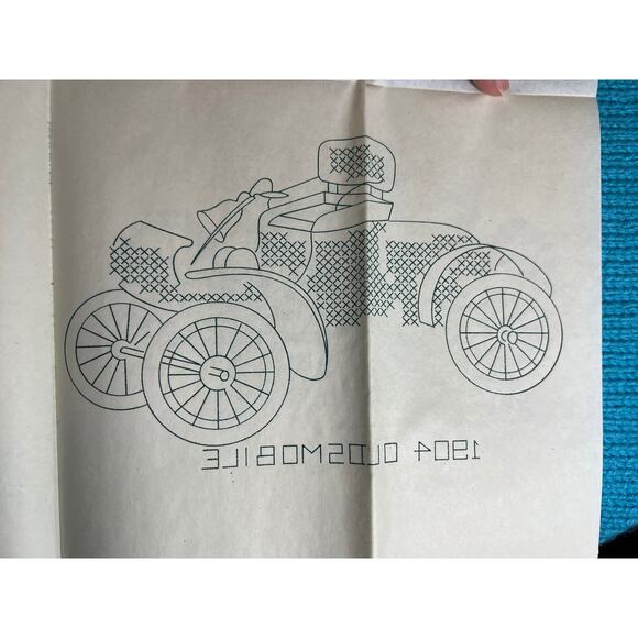 iron on transfers 7261 Antique car cross stitch - Picture 2 of 7